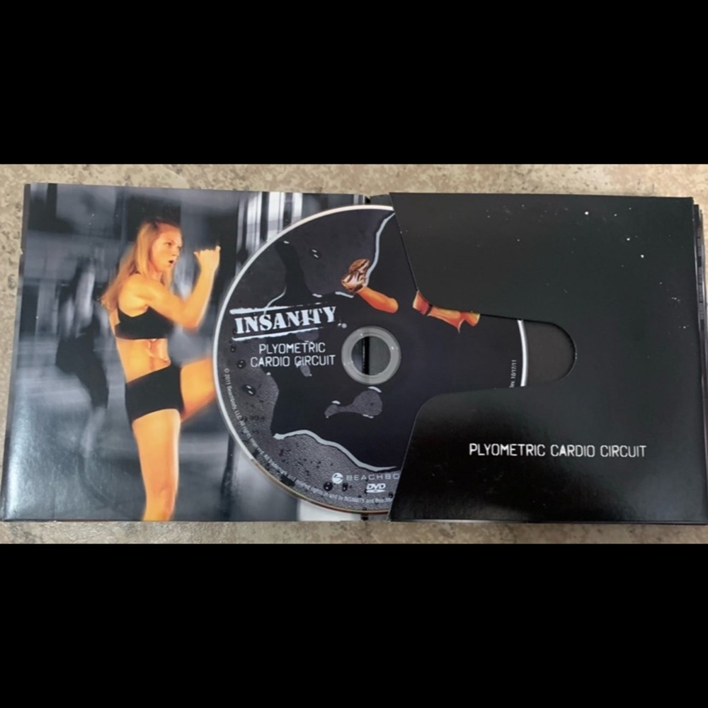 Insanity Total Body Workout Program Workout Dvd. … - image 4